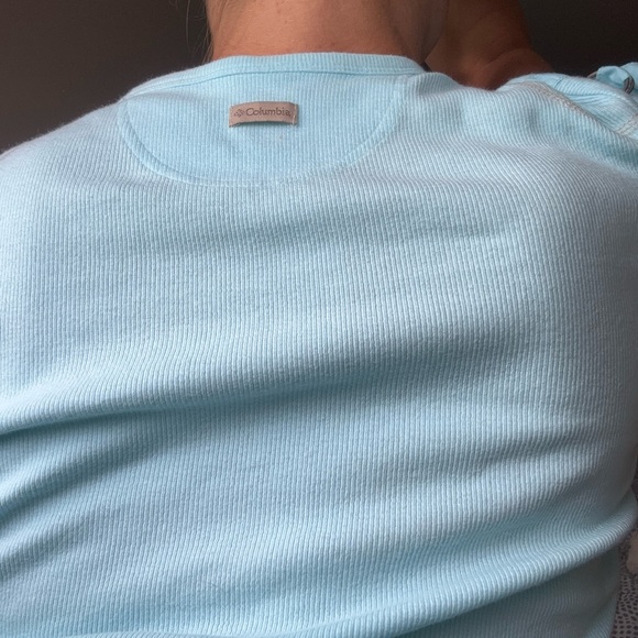 VINTAGE Columbia hiking top with harness details - Picture 4 of 10